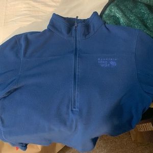Mountain Hardware Quarter Zip